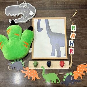 Toddler/Boy Dinosaur Room Decor